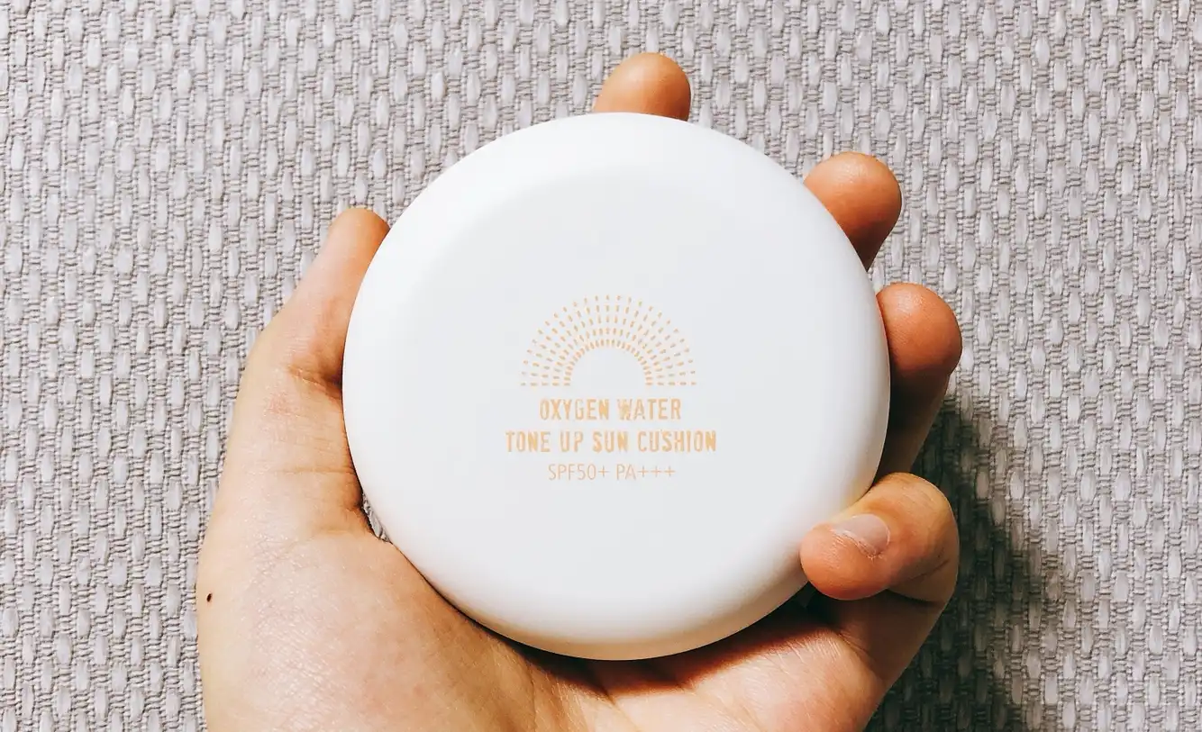 산소수 톤 업 선 쿠션 [02 생기 피치]