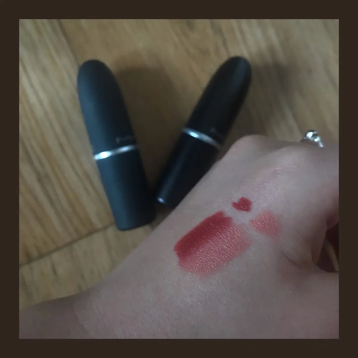 언니의파우치 리뷰 이미지 2 - [매트 립스틱 [칠리]]