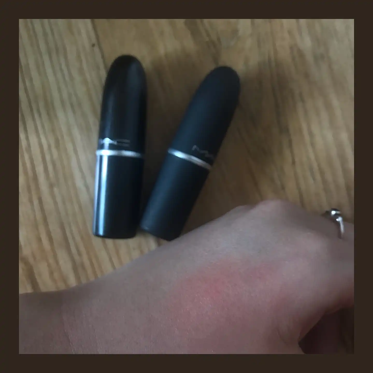 언니의파우치 리뷰 이미지 4 - [매트 립스틱 [칠리]]