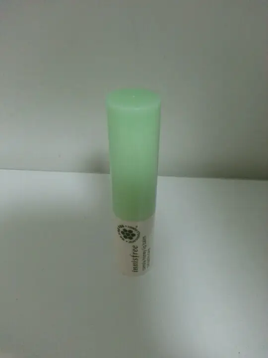 선택된 언니의파우치 리뷰 이미지 - [이니스프리 유채꿀 립 밤 - 각질케어]