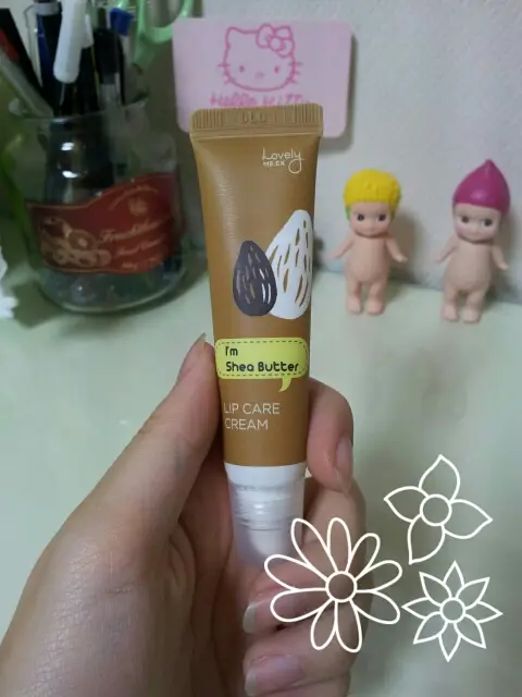 선택된 언니의파우치 리뷰 이미지 - [러블리믹스 립케어 크림 쉐어버터]