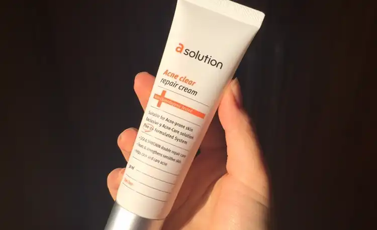 아크네 클리어 리페어 크림