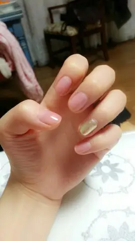 선택된 언니의파우치 리뷰 이미지 - [모디 글램 네일즈 (61호 윈터베리)]