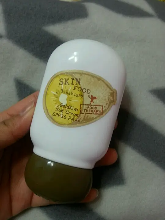 선택된 언니의파우치 리뷰 이미지 - [골드키위 선 크림]