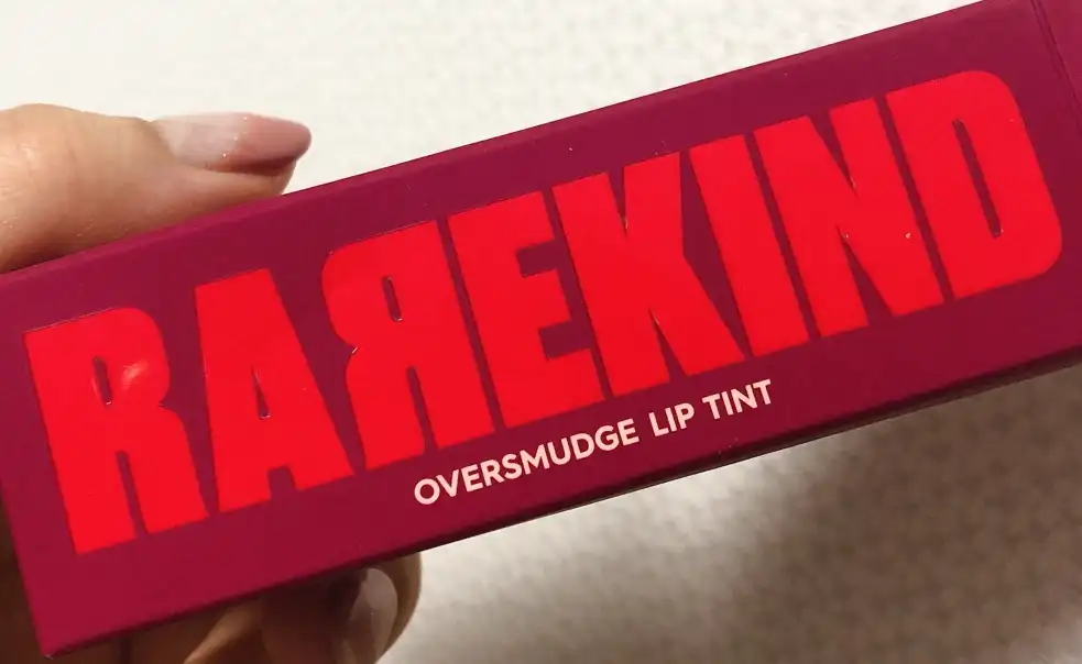 오버스머지 립 틴트 [플럼 샹그리아]