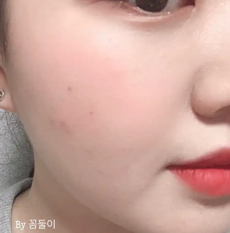언니의파우치 리뷰 이미지 11 - [허니 글로우 쿠션 [21호]]
