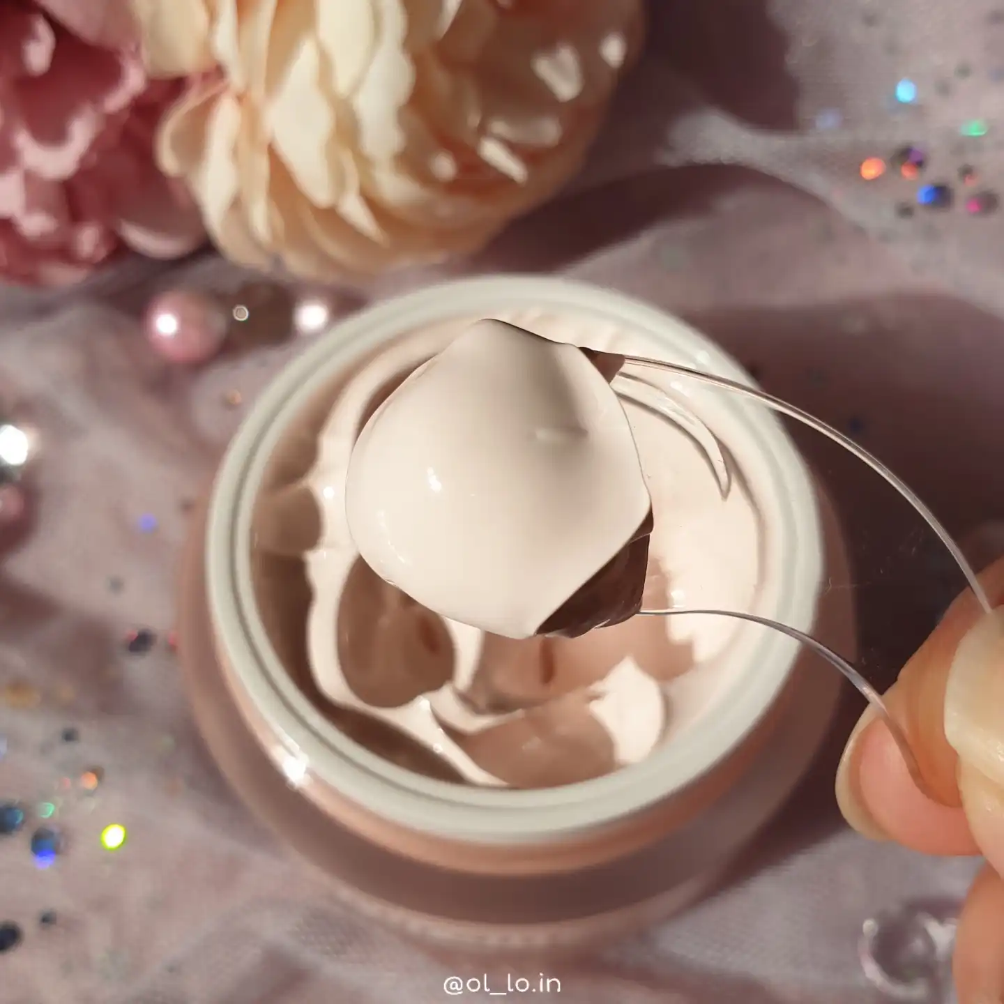 언니의파우치 리뷰 이미지 7 - [로지 톤업 크림]