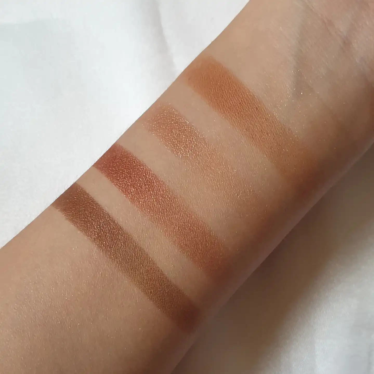 언니의파우치 리뷰 이미지 5 - [아이즈핏 섀도우 데일리 [코지니트]]