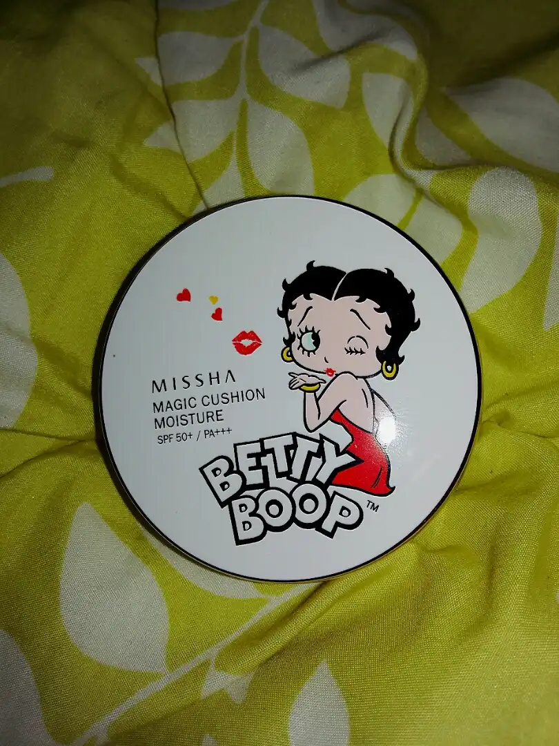 선택된 언니의파우치 리뷰 이미지 - [[M] 매직 쿠션 모이스처 베티붑 에디션  [21호]]