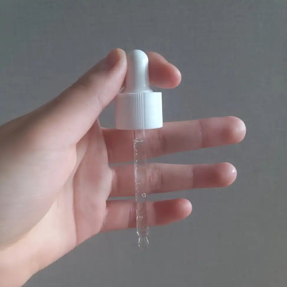 언니의파우치 리뷰 이미지 3 - [다이브인 저분자 히알루론산 세럼]