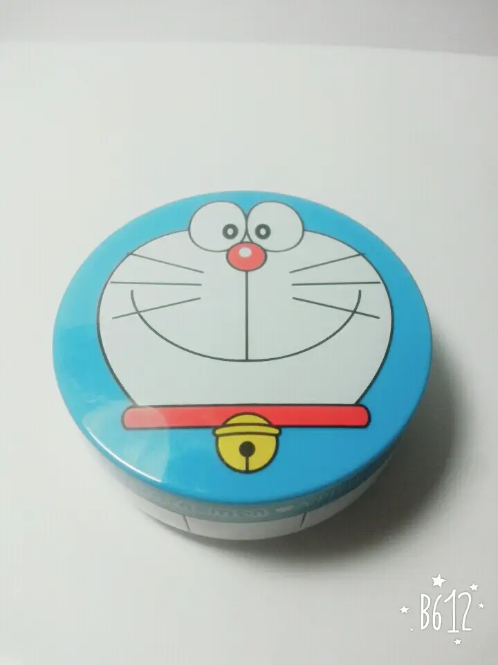 선택된 언니의파우치 리뷰 이미지 - [에어 핏  뽀얀 쿠션 (도라에몽 에디션)]