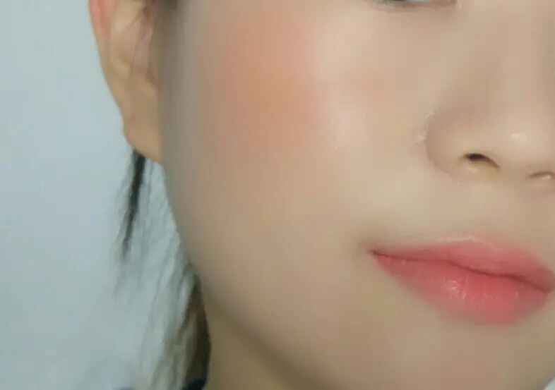 선택된 언니의파우치 리뷰 이미지 - [샘물 싱글 블러셔 [OR02 셀피 오렌지]]