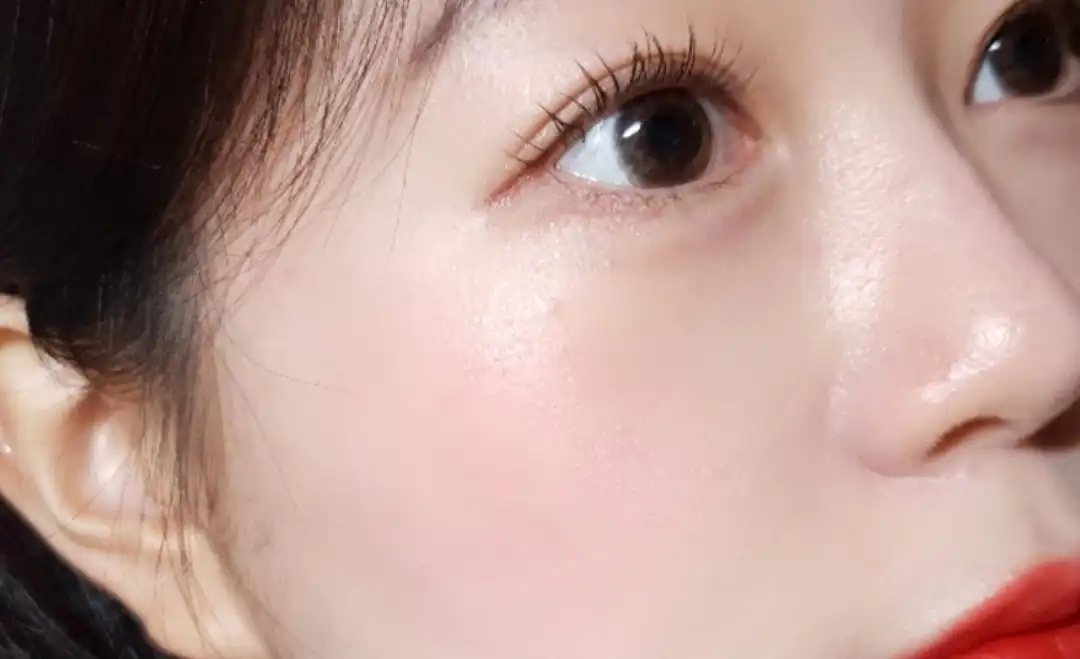 언니의파우치 리뷰 이미지 - [벨벳 치크 컬러 [내추럴 피치]]