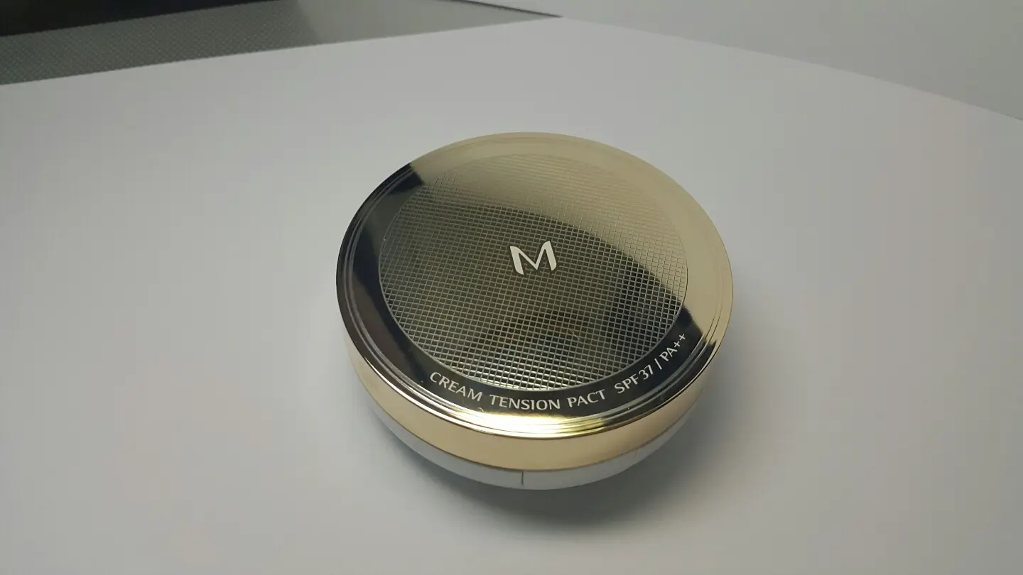 선택된 언니의파우치 리뷰 이미지 - [[M] 크림 텐션 팩트 SPF37 PA++ [1호 핑크 베이지]]