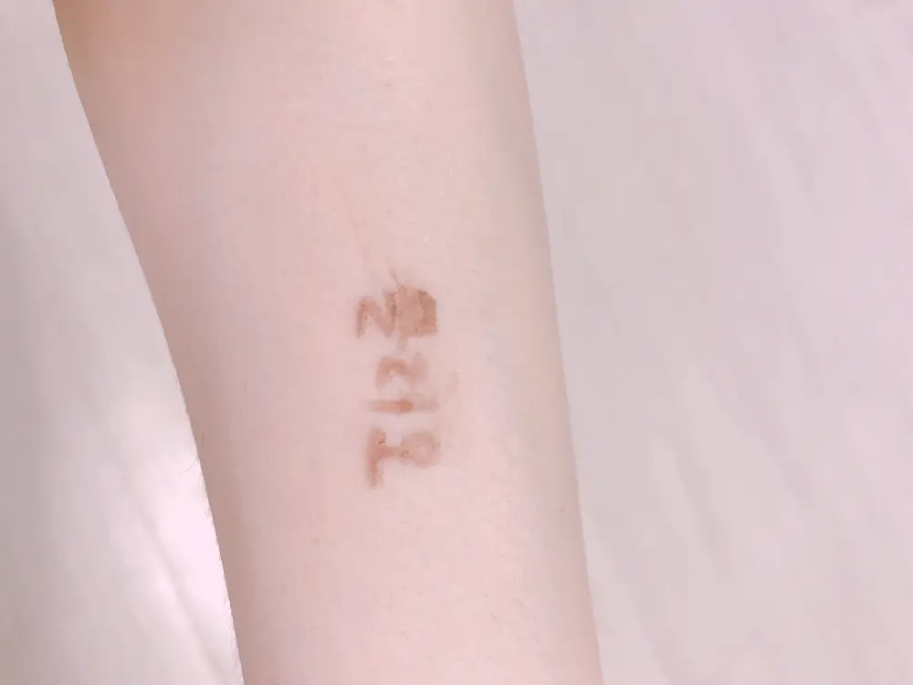 선택된 언니의파우치 리뷰 이미지 - [킬커버 에어리핏 컨실러 02 란제리]