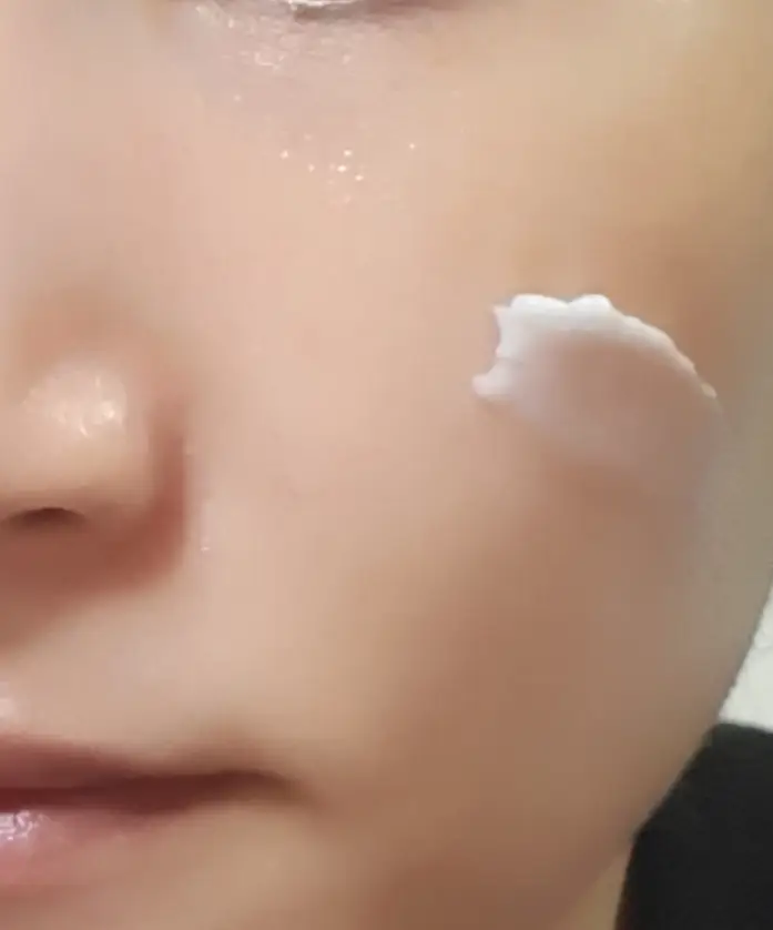 선택된 언니의파우치 리뷰 이미지 - [미니멀 10 에이드 크림]