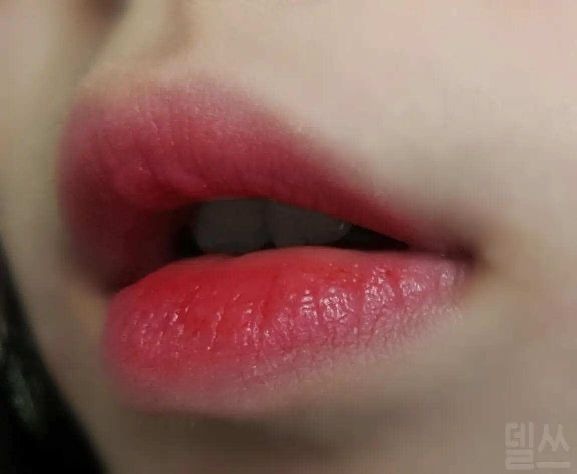 선택된 언니의파우치 리뷰 이미지 - [샘물 허니 슈가 립스틱 04 오! 허니]