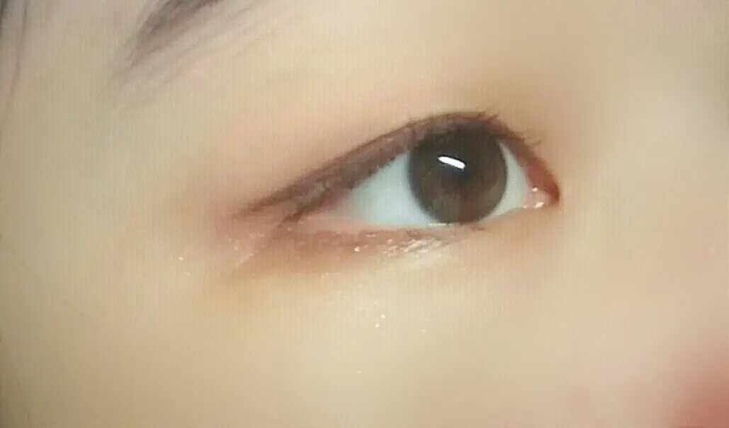 선택된 언니의파우치 리뷰 이미지 - [아이돌 워터프루프 아이펜슬 [2호 다크브라운]]