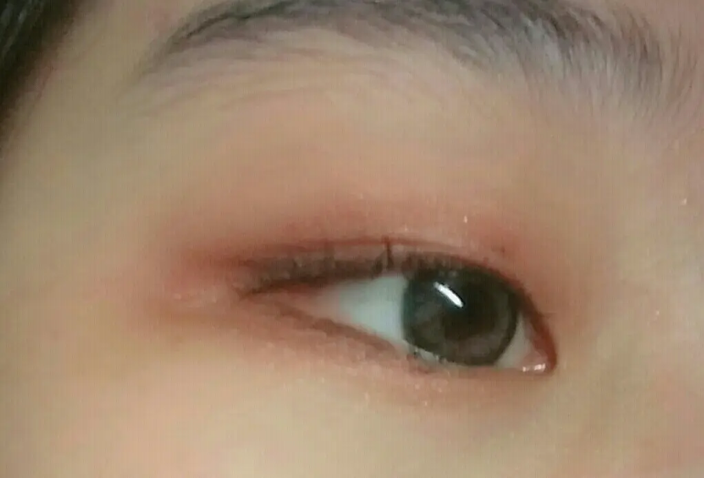 선택된 언니의파우치 리뷰 이미지 - [잉크 피팅 섀도우 [05 우아하게]]