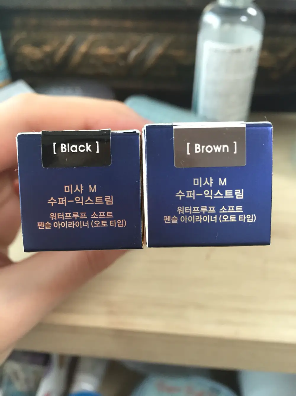 선택된 언니의파우치 리뷰 이미지 - [M 수퍼 익스트림 워터프루프 소프트 펜슬 아이라이너 [브라운]]