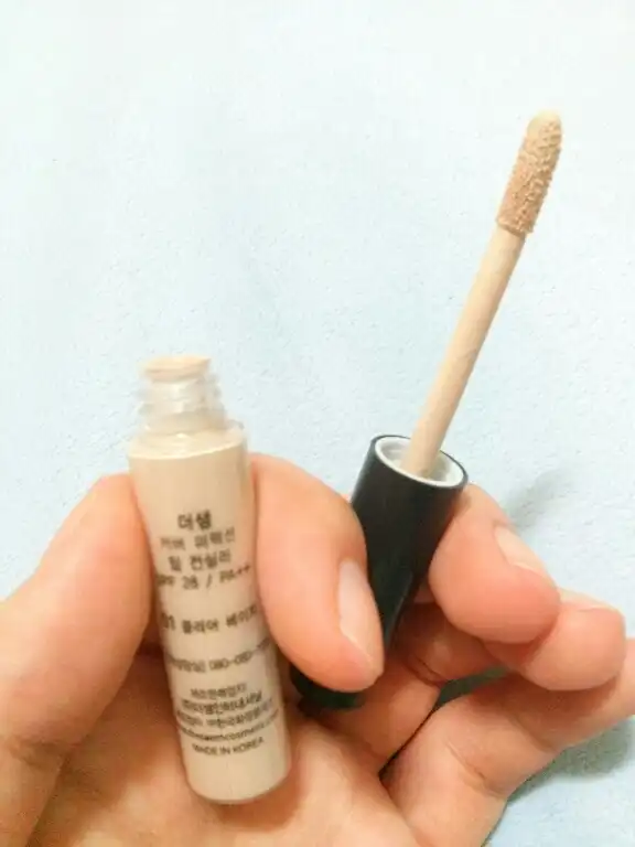 커버 퍼펙션 팁 컨실러 [01 클리어 베이지]