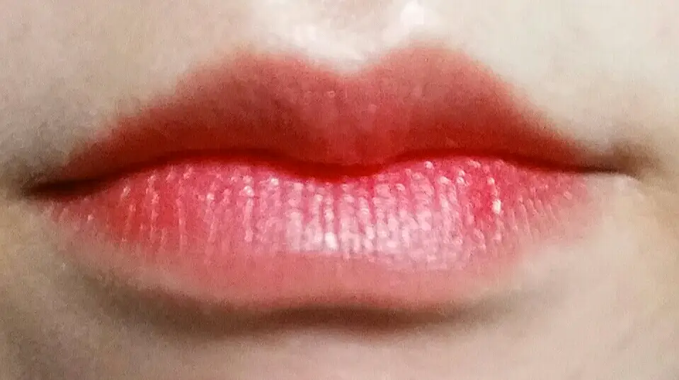 선택된 언니의파우치 리뷰 이미지 - [에코소울 키스 버튼 립스 [03 청량한 웃음]]