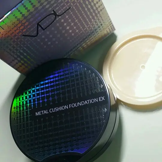 선택된 언니의파우치 리뷰 이미지 - [뷰티 메탈 쿠션 파운데이션EX [A205]]