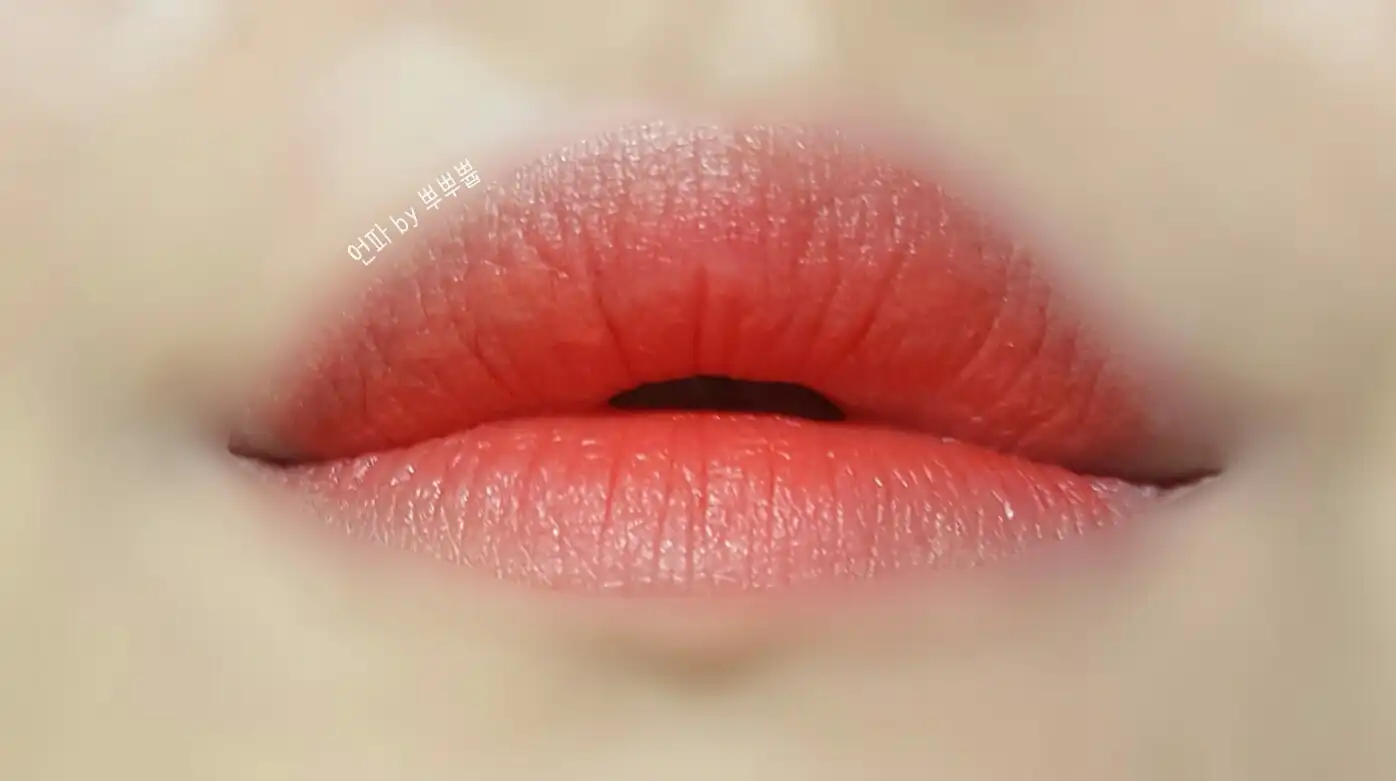 레트로 매트 립스틱 [데인저러스]