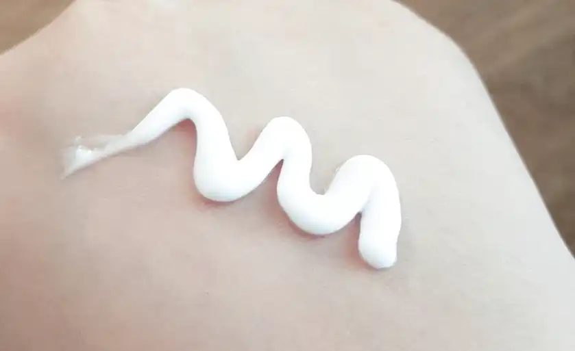 향기마녀 퍼퓸 핸드크림 [위키드 피치]