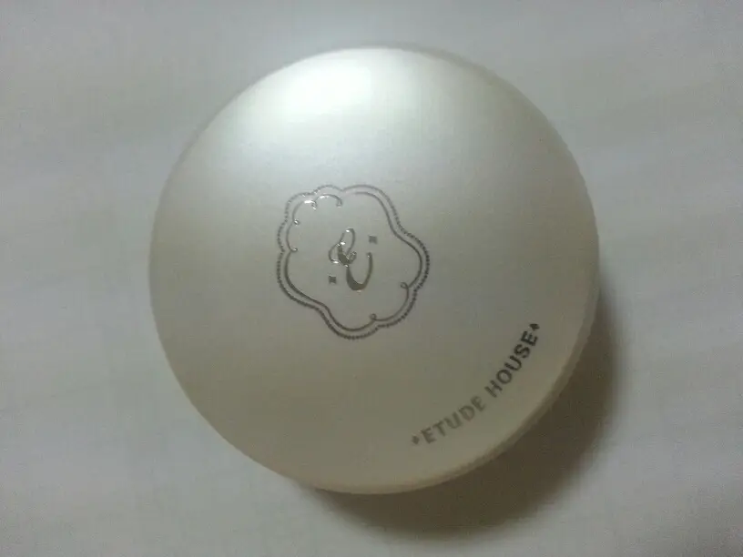 선택된 언니의파우치 리뷰 이미지 - [진주알 맑은 애니 쿠션 SPF50+/PA+++ (N02 라이트베이지)]