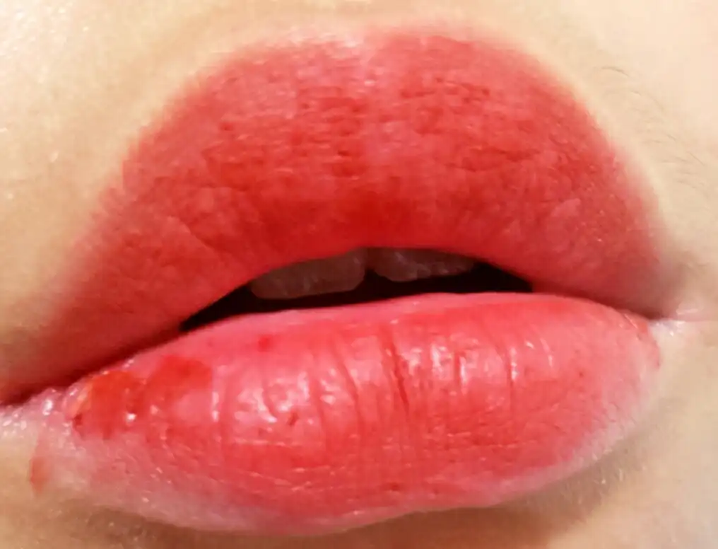 글램락 뱀파이어 키스 레드 에디션 _ 5호 레드 던