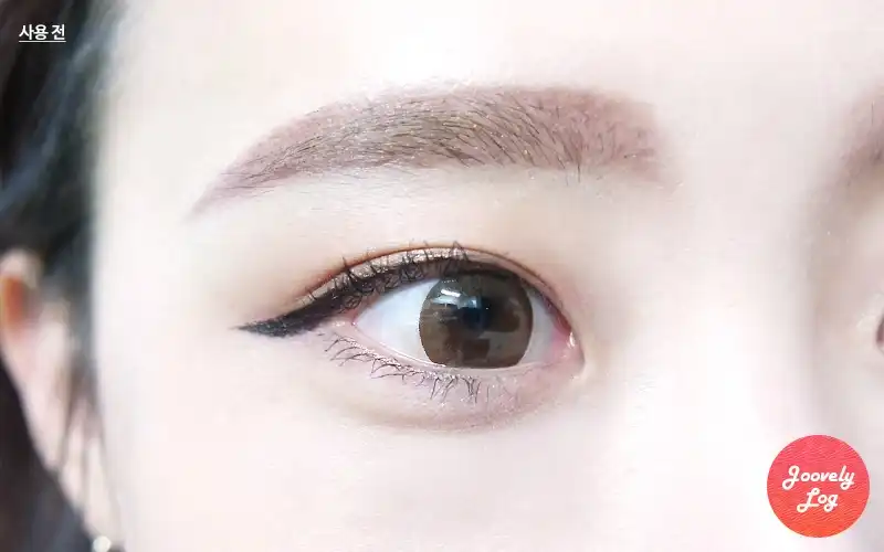언니의파우치 리뷰 이미지 7 - [밀착 롱웨어 섀도우 스틱 [04 핑크 베이지]]