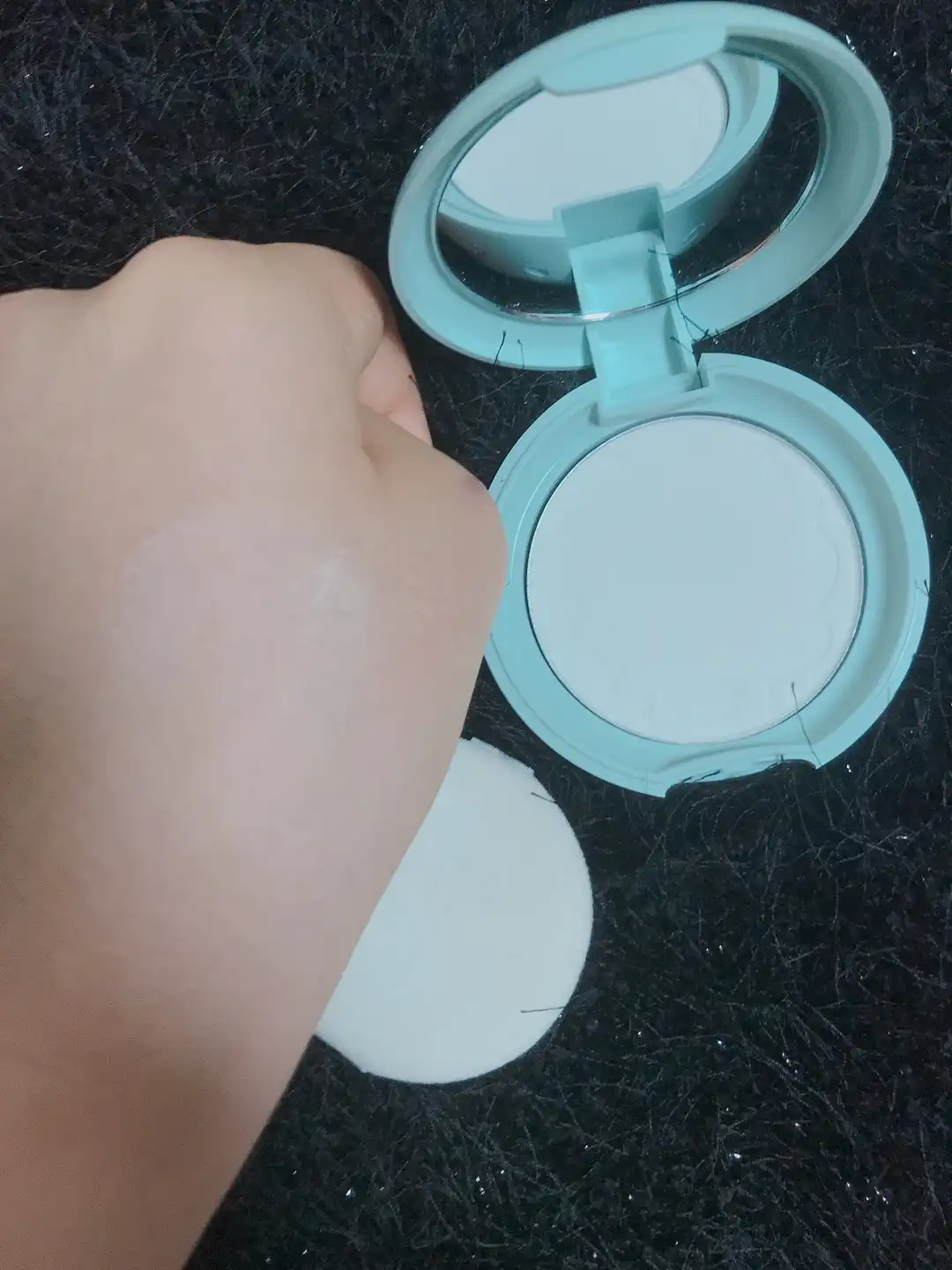 언니의파우치 리뷰 이미지 7 - [노세범 미네랄 팩트]