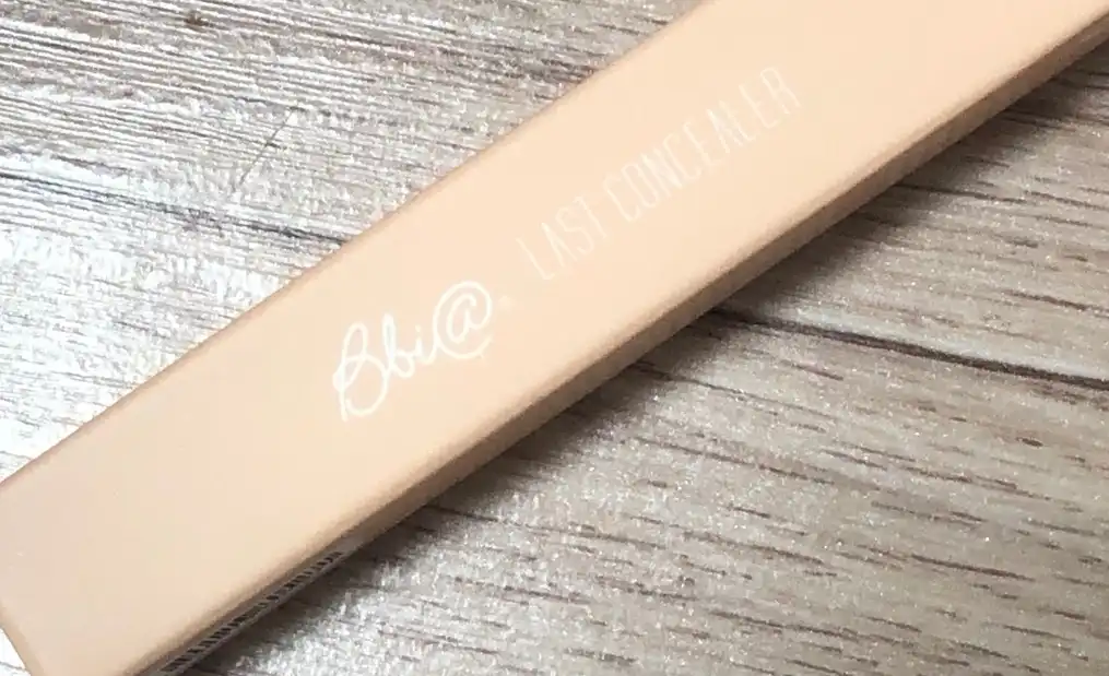 라스트 컨실러 [00 아이보리 베이지]