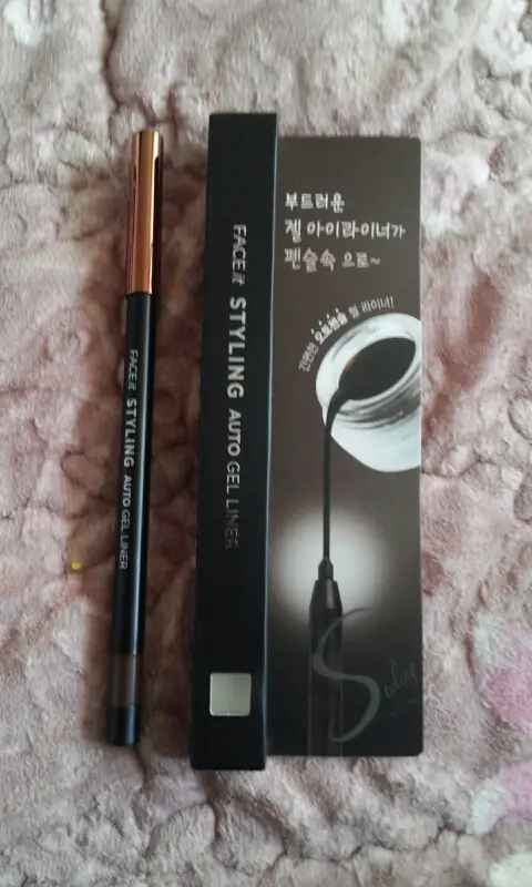 선택된 언니의파우치 리뷰 이미지 - [페이스잇 스타일링 오토젤라이너 [02 엣지 브라운]]