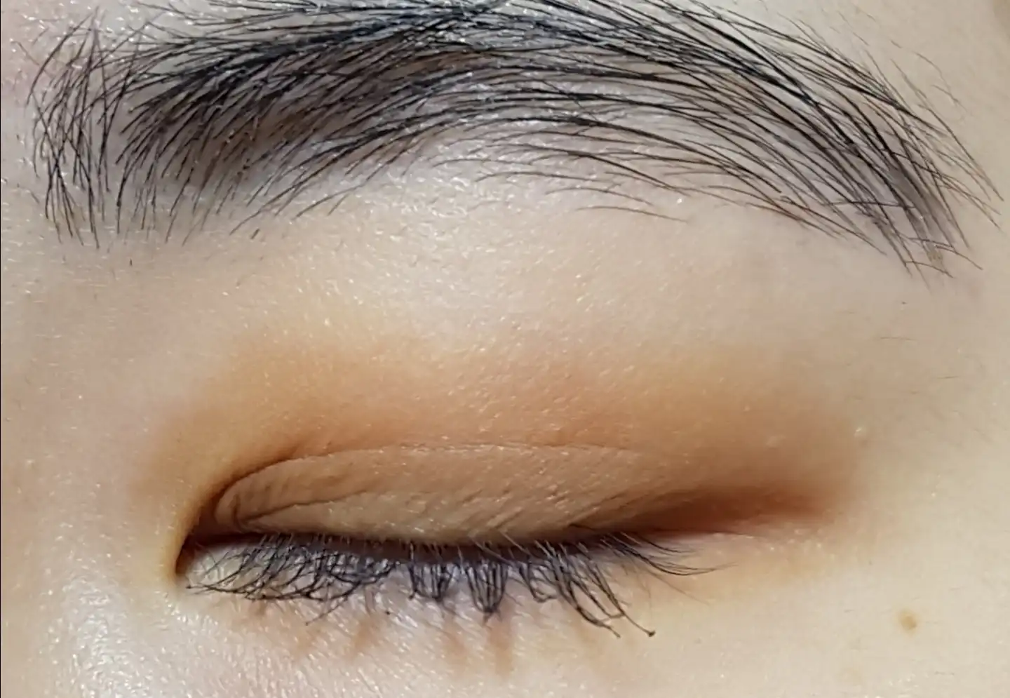 언니의파우치 리뷰 이미지 8 - [아이-핏 섀도우 BR01클로이]