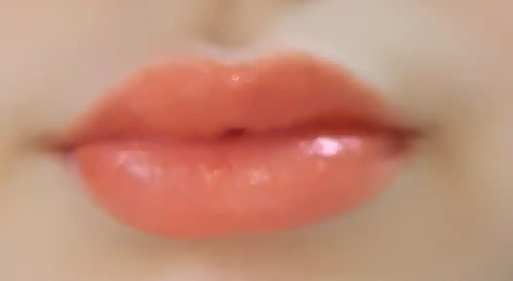 언니의파우치 리뷰 이미지 4 - [페이스잇 레슨 아티스트 터치 립스틱 모이스처 OR203]