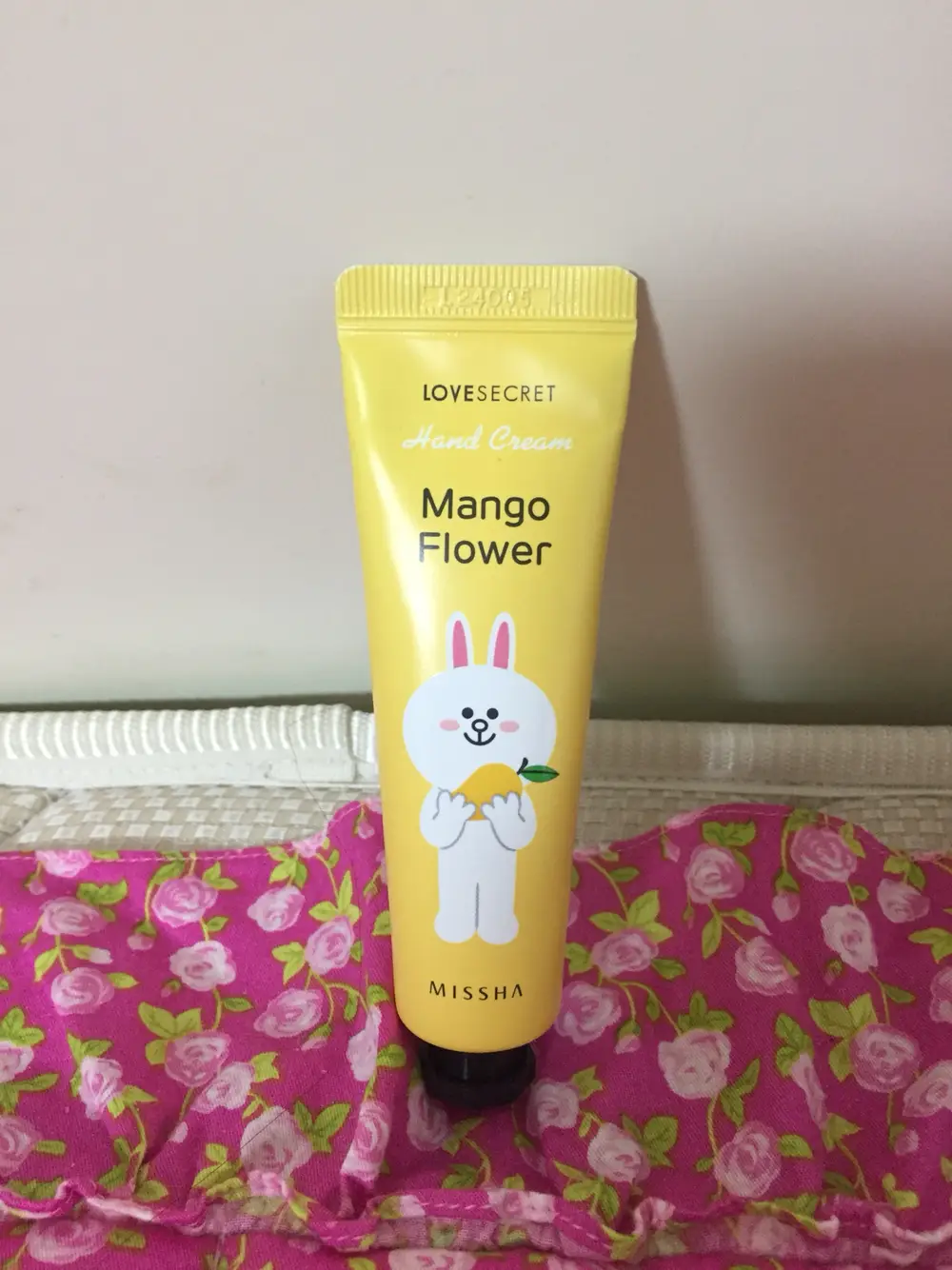 선택된 언니의파우치 리뷰 이미지 - [라인프렌즈 에디션 러브시크릿 핸드크림 [망고플라워]]