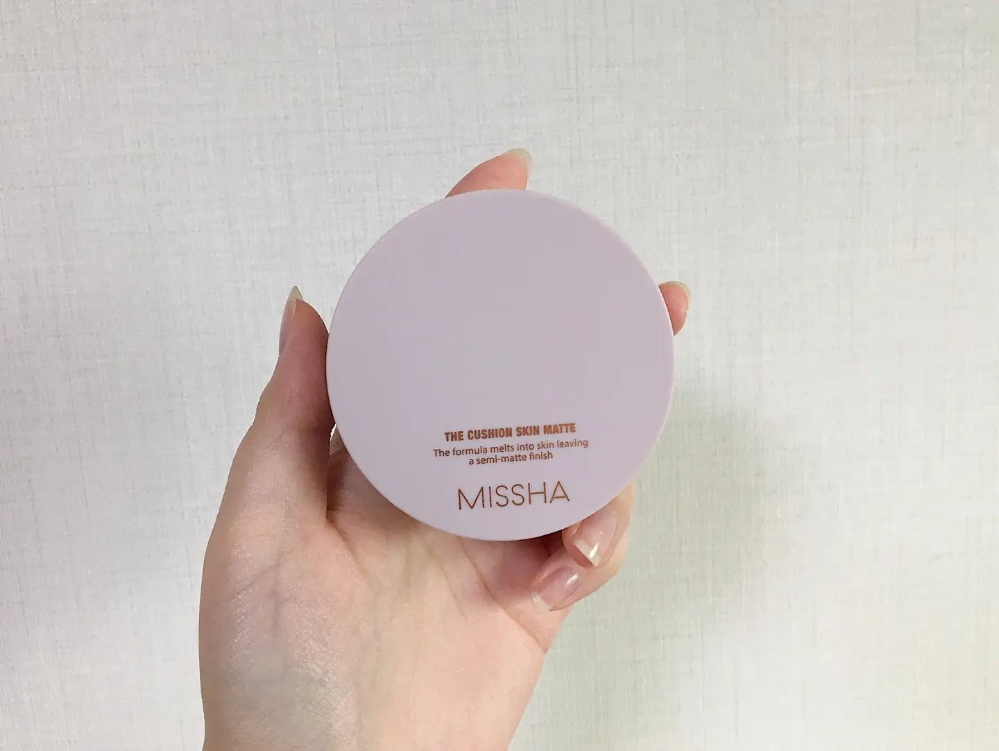 선택된 언니의파우치 리뷰 이미지 - [더 쿠션 스킨 매트 SPF50+/PA++++ [21호 바닐라]]
