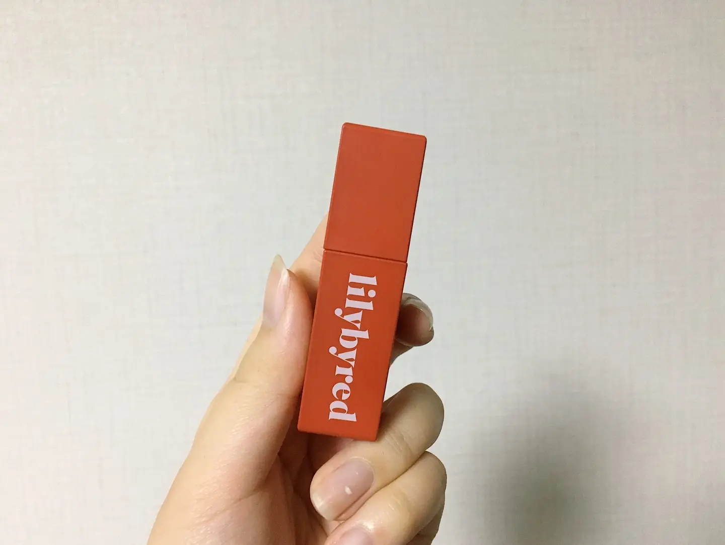 선택된 언니의파우치 리뷰 이미지 - [무드 라이어 벨벳 틴트 [04 그윽한홍시인척]]