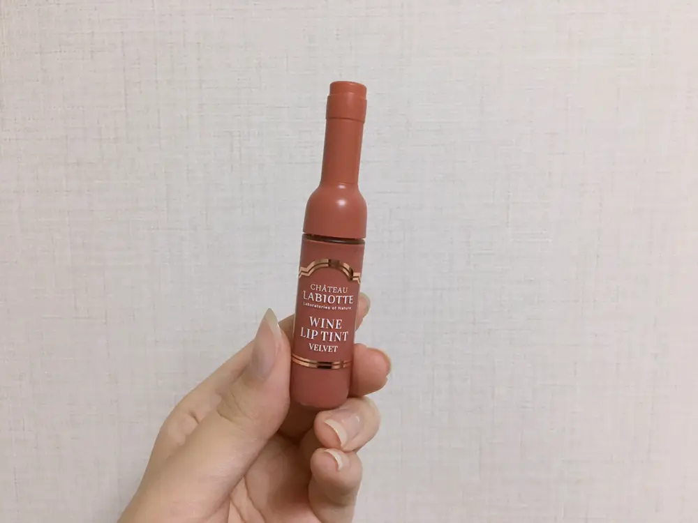 선택된 언니의파우치 리뷰 이미지 - [샤또 라비오뜨 와인 립 틴트 벨벳 [BE01 코르크누드]]