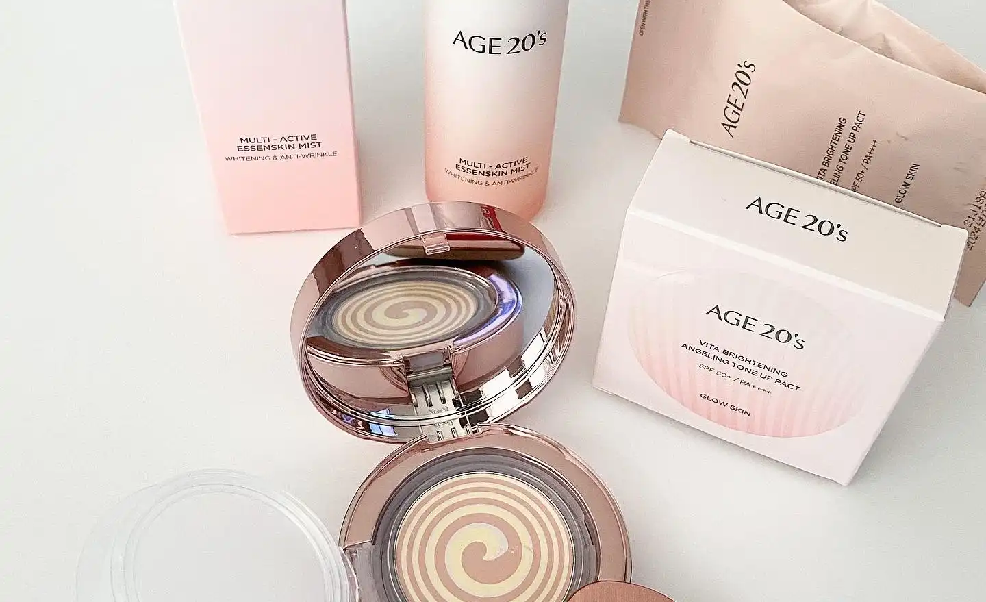 비타 브라이트닝 톤업팩트