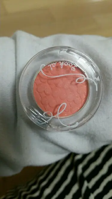 선택된 언니의파우치 리뷰 이미지 - [룩 앳 마이 아이즈 카페 [OR203 수줍은 손깍지]]