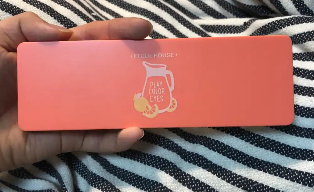 플레이 컬러 아이즈 주스바