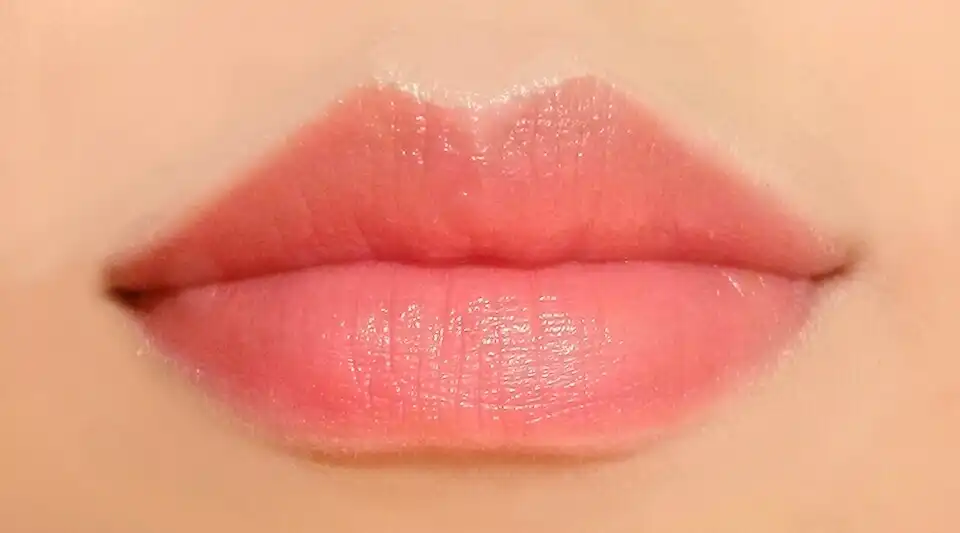 컬러 글로우 립스틱10호 데이지 코랄