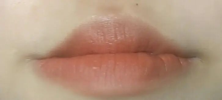 선택된 언니의파우치 리뷰 이미지 - [무드 라이어 벨벳 틴트 [04 그윽한홍시인척]]