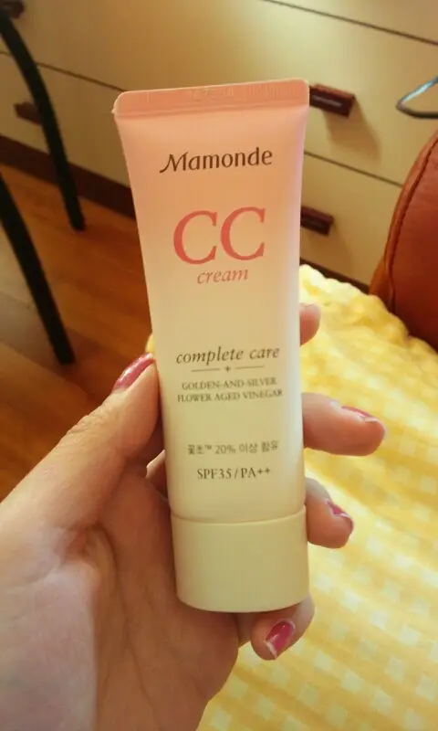 선택된 언니의파우치 리뷰 이미지 - [꽃초 씨씨 크림 SPF35 PA++]