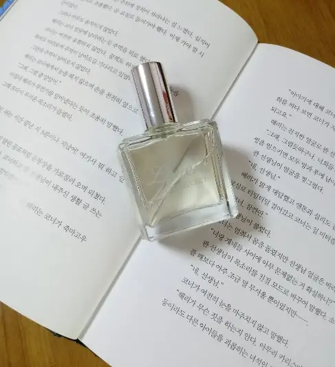 선택된 언니의파우치 리뷰 이미지 - [러버스 오드뜨왈렛 [베이비파우더NO.2]]