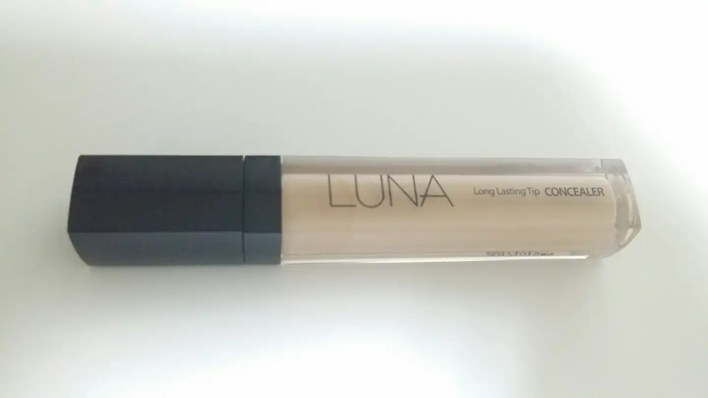 롱래스팅 팁 컨실러 [02호 내추럴 베이지]