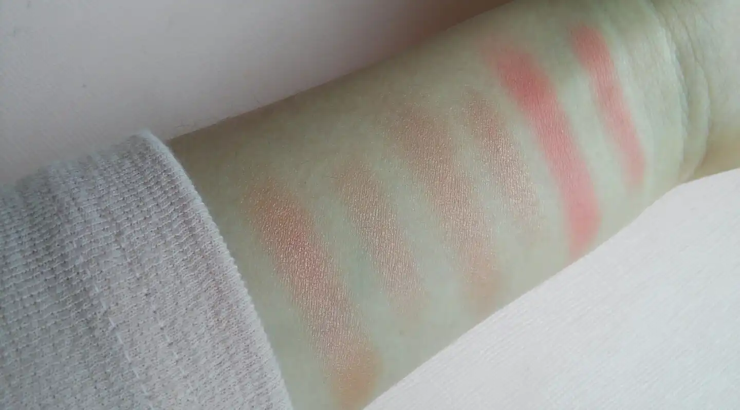 룩 앳 마이 아이즈 카페 [OR204 생자몽 타르트]